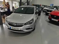 Cinzento Usado 2016 Opel Astra Citadino | € 9.900 (Bom preço)