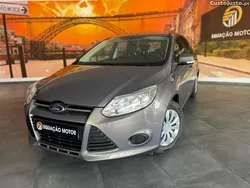Cinza Usado 2014 Ford Focus Trend Citadino | € 8.850 (Preço justo)