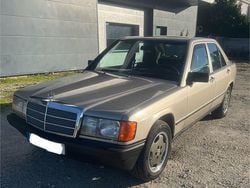 Usado 1987 Mercedes 190 Sedan | € 3.000