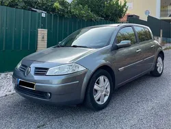 Usado 2004 Renault Mégane II Sedan | € 2.250 (Preço justo)