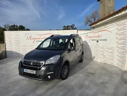 Cinzento Usado 2015 Peugeot Partner Outdoor Monovolume | € 13.990 (Caro)