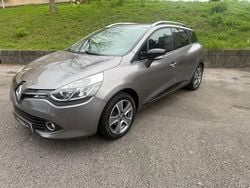 Cinza antracite Usado 2014 Renault Clio GrandTour Dynamique Carrinha | € 7.890 (Preço justo)