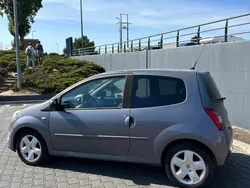 Cinzento Usado 2010 Renault Twingo Citadino | € 3.500