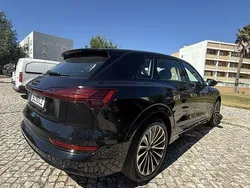 Usado 2019 Audi e-tron SUV | € 26.000 (Preço justo)