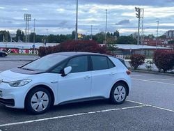 Branco Usado 2020 VW ID.3 Pro Citadino | € 18.000 (Preço justo)