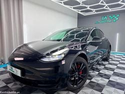 Preto Usado 2020 Tesla Model 3 Standard Range Sedan | € 18.750 (Bom preço)