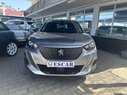 Cinzento Usado 2020 Peugeot e-2008 SUV | € 18.500 (Preço justo)