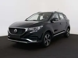 Branco Usado 2020 MG ZS Sedan | € 16.890 (Preço justo)