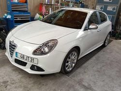 Usado 2010 Alfa Romeo Giulietta Citadino | € 6.000 (Bom preço)