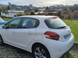 Usado 2019 Peugeot 208 Citadino | € 9.000 (Super Preço)