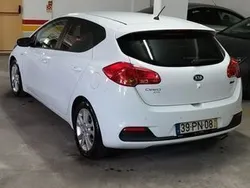 Usado 2015 Kia Ceed Sedan | € 9.850 (Bom preço)