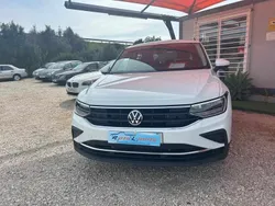 Branco Usado 2023 VW Tiguan Life SUV | € 36.500 (Preço justo)