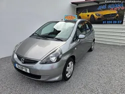 Cinza Usado 2006 Honda Jazz Citadino | € 2.950