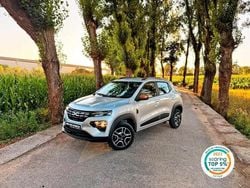 Cinzento Usado 2023 Dacia Spring Extreme Citadino | € 14.990 (Preço justo)