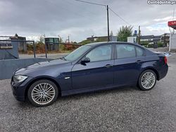 Azul Usado 2006 BMW 320 Sedan | € 9.900 (Preço justo)