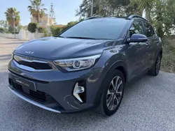 Cinza Usado 2022 Kia Stonic SUV | € 16.699 (Preço justo)