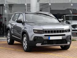 Cinza escuro Usado 2025 Jeep Avenger Altitude SUV | € 23.750 (Preço justo)