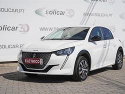 Branco Usado 2022 Peugeot e-208 Allure Citadino | € 17.500 (Preço elevado)
