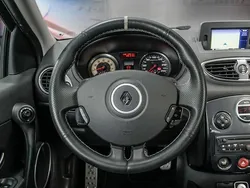 Branco Usado 2011 Renault Clio II | € 19.750