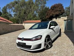 Branco Usado 2015 VW Golf VII | € 21.950 (Preço justo)