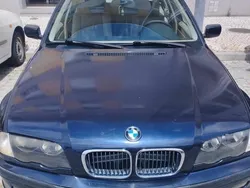 Azul Usado 2000 BMW 320 Sedan | € 3.000 (Bom preço)