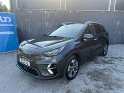 Cinza Usado 2021 Kia e-Niro SUV | € 20.250 (Preço elevado)