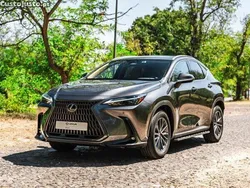 Branco Usado 2024 Lexus NX450h+ Executive Line SUV | € 71.500