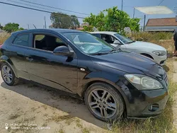 Usado 2008 Kia Ceed 2 Coupé | € 3.500