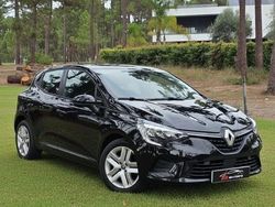 Preto Usado 2022 Renault Clio V Evolution | € 13.990 (Preço justo)