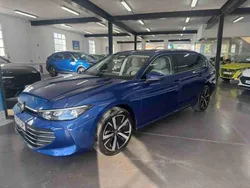 Azul Usado 2024 VW Passat | € 39.990