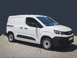 Branco Usado 2022 Peugeot E-Partner Monovolume | € 19.990