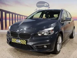 Cinza Usado 2015 BMW 218 Active Tourer Luxury Line Monovolume | € 15.850