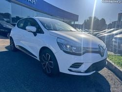 Cinza Usado 2016 Renault Clio IV Dynamique | € 9.980 (Preço justo)