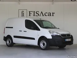 Branco Usado 2018 Peugeot Partner Style Monovolume | € 12.000 (Bom preço)