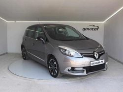 Cinzento Usado 2015 Renault Scénic III Monovolume | € 12.850 (Preço justo)