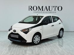 Branco Usado 2020 Toyota Aygo X-play Citadino | € 12.300 (Preço justo)