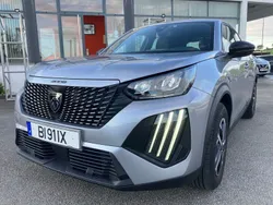 Preto Usado 2024 Peugeot 2008 Style SUV | € 22.450 (Preço justo)