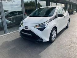 Branco Usado 2020 Toyota Aygo Citadino | € 10.500 (Preço justo)