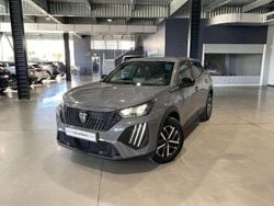 Cinza Usado 2024 Peugeot 2008 Active SUV | € 20.900 (Preço justo)