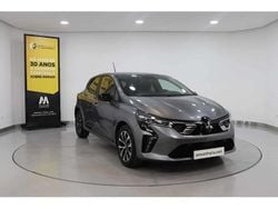 Cinzento Usado 2024 Mitsubishi Colt | € 18.330 (Preço justo)