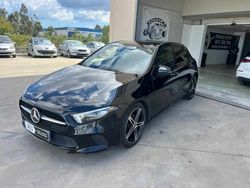 Preto Usado 2018 Mercedes A180 Progressive | € 23.000 (Preço justo)