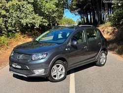 Cinza Usado 2016 Dacia Sandero Stepway Citadino | € 12.750 (Preço elevado)