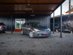 Cinza Usado 2014 Opel Astra Sport Carrinha | € 8.890 (Preço justo)