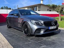 Usado 2019 Mercedes C300 AMG line Sedan | € 39.800 (Preço justo)