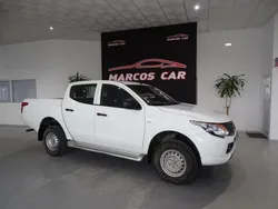 Branco Usado 2019 Mitsubishi L200 Pickup | € 27.400 (Bom preço)