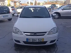 Branco Usado 2006 Opel Corsa Enjoy | € 3.850 (Preço justo)