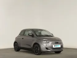 Cinzento Usado 2023 Fiat 500e | € 23.490 (Preço elevado)