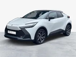 Branco (sólida) Usado 2024 Toyota C-HR SUV | € 35.000 (Preço justo)