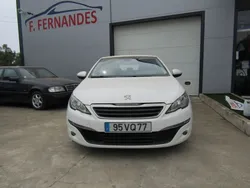 Branco Usado 2015 Peugeot 308 Access Carrinha | € 10.000 (Preço justo)
