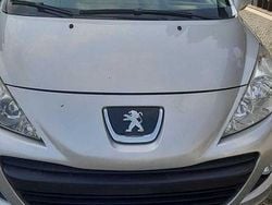 Usado 2010 Peugeot 207 Sedan | € 5.500 (Preço justo)
